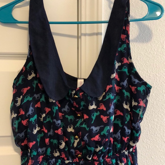 Dress - Picture 2 of 5